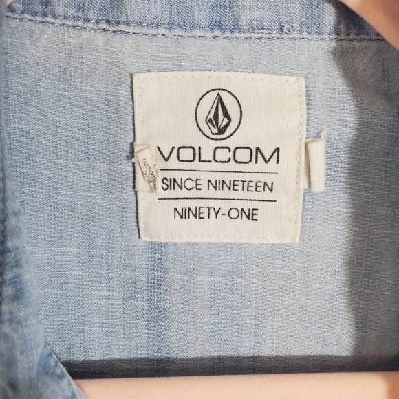 Volcom Denim Button Down, Small - Picture 6 of 8